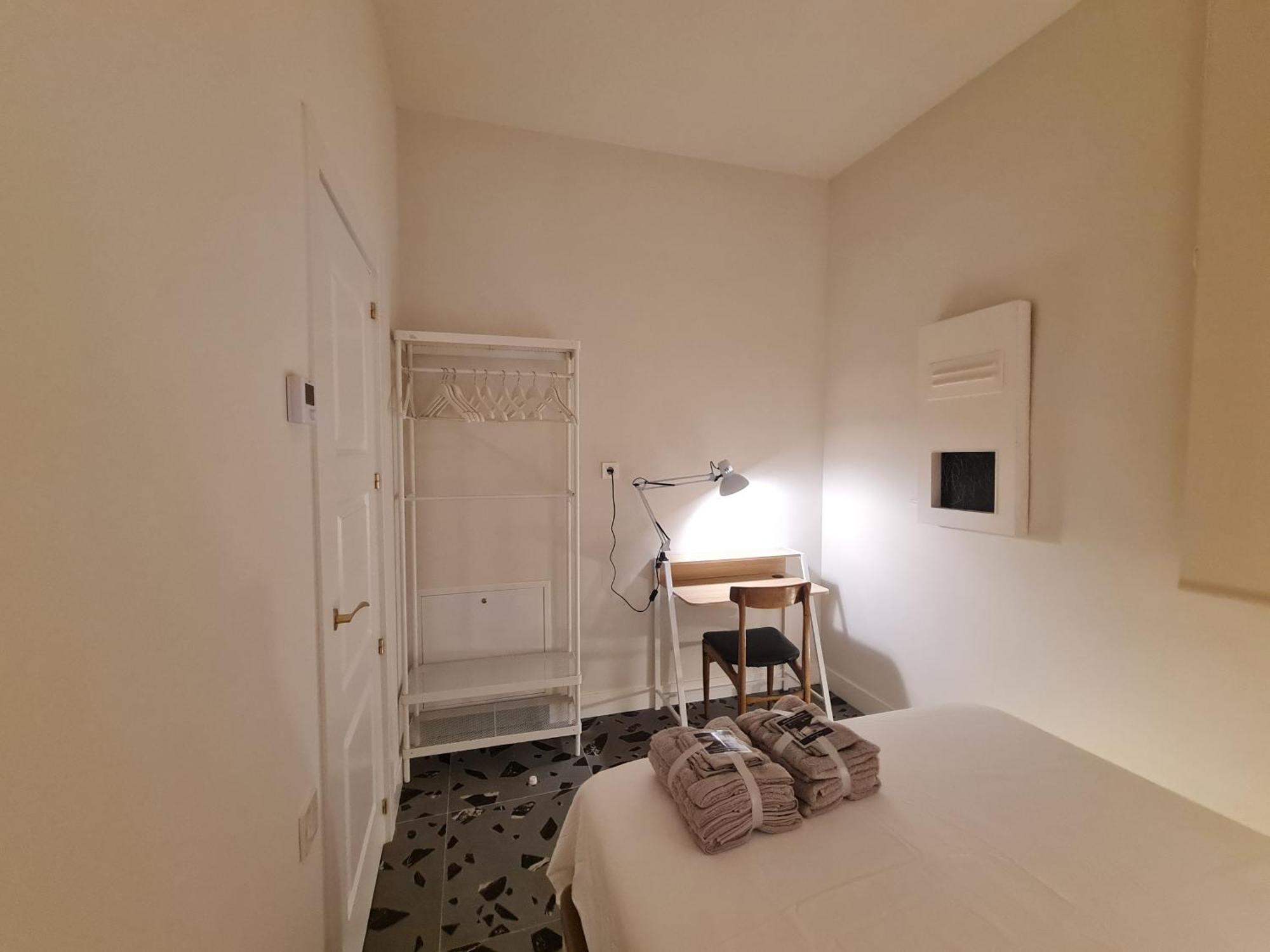 City Center Madrid Apartment With 2 Bedrooms Eksteriør billede