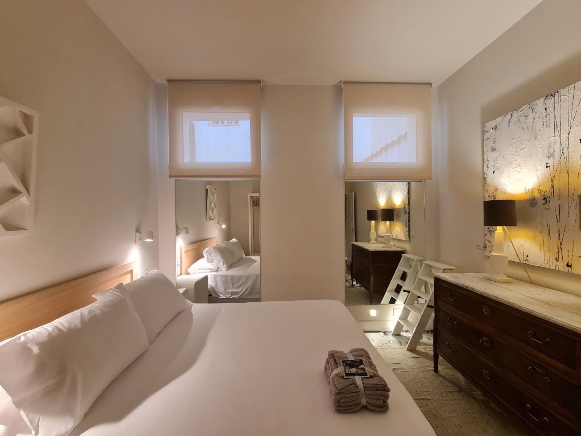 City Center Madrid Apartment With 2 Bedrooms Eksteriør billede