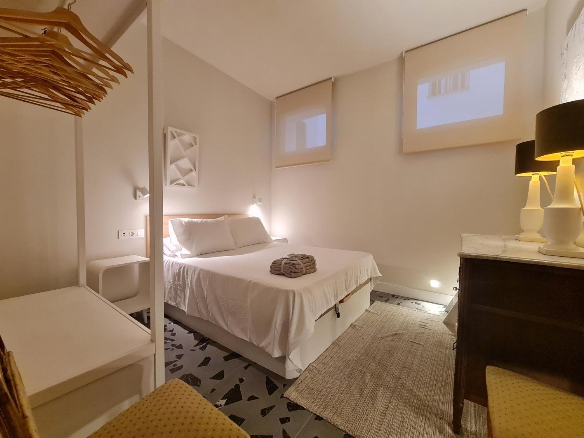 City Center Madrid Apartment With 2 Bedrooms Eksteriør billede